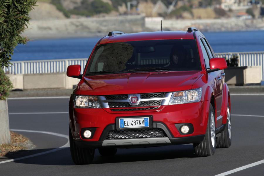  Fiat Freemont AWD 2012 года  (фото 24 из 51)